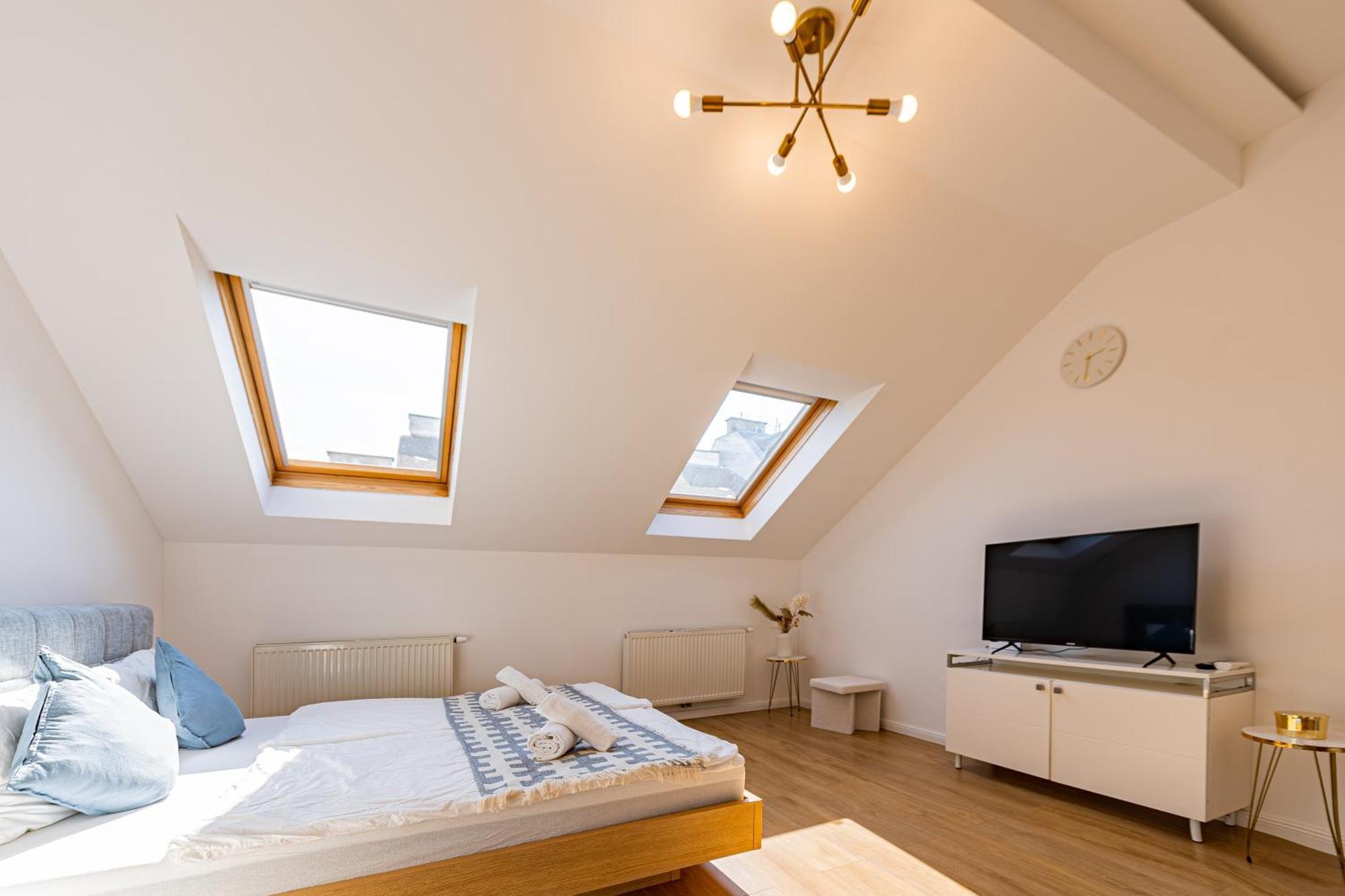 Apartament With Balcony Near Augarten *